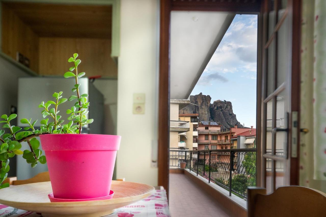 カランバカMeteora Family Houseアパートメント エクステリア 写真